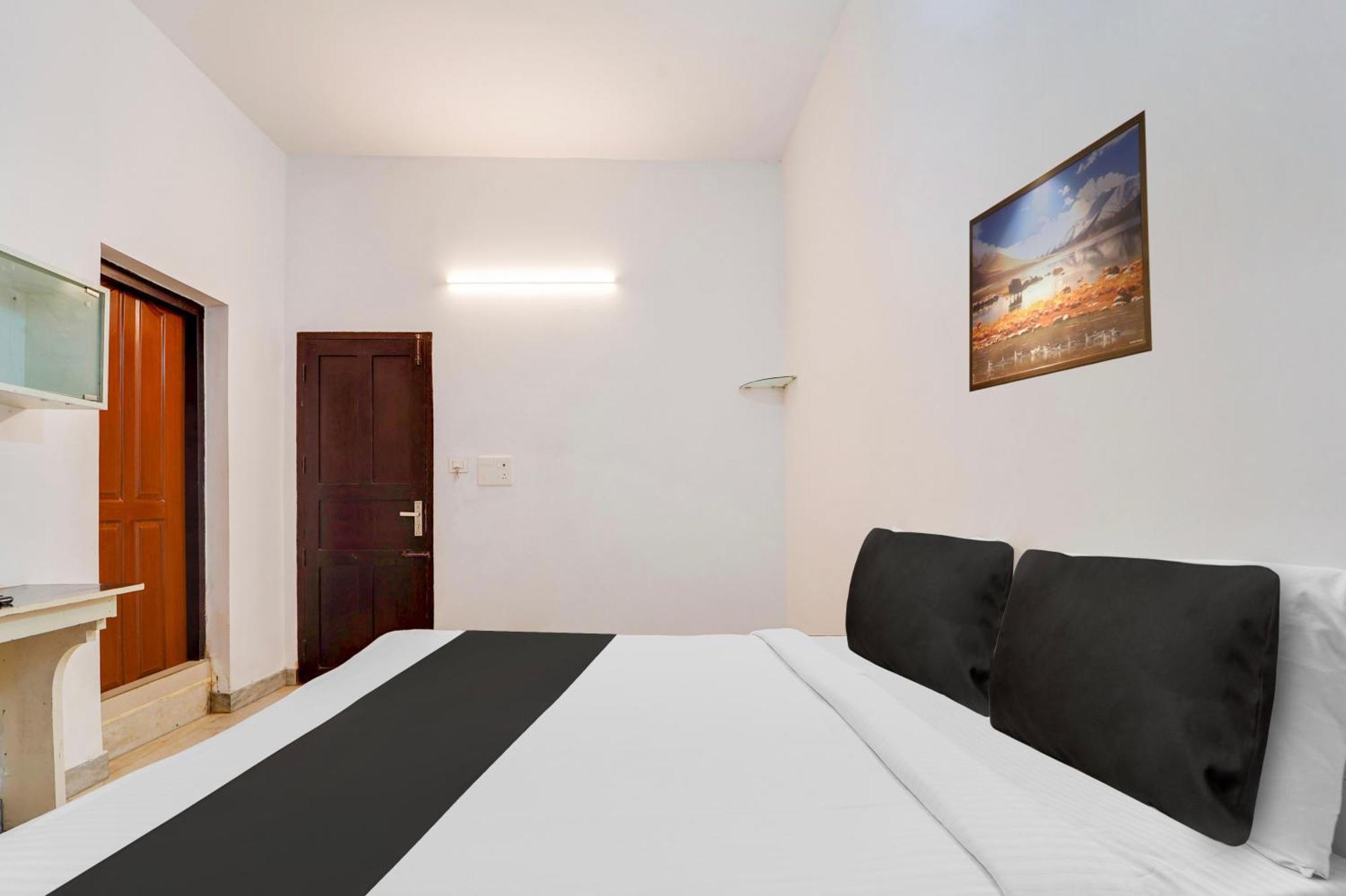 Super Hotel O Vazhakkala Коччи Экстерьер фото